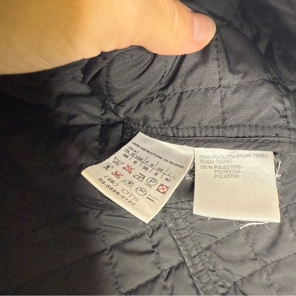 Weekend Max Mara Black Quilted Vest Women’s Size 38 US 6 - Picture 4 of 7